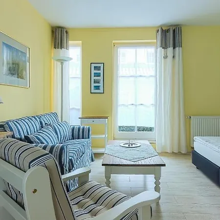 Marikens Deel Appartement Ahrenshoop Buitenkant foto